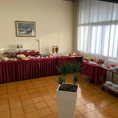 Ξενοδοχείο Romea