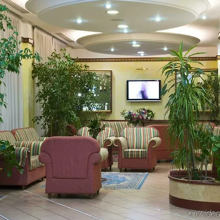 Romea Hotel 3*