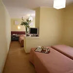 Romea Hotel